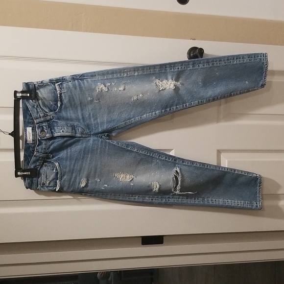 Moussy distressed jeans. - Picture 1 of 5
